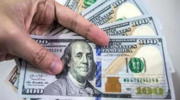 تراجع مستمر.. توقعات مصرفية بوصول الدولار لـ45 جنيهًا قريبًا